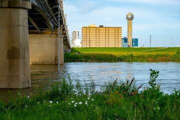 Springtime Serenity: 4K Image of Dallas, Texas, Viewed from the Tranquil Trinity River