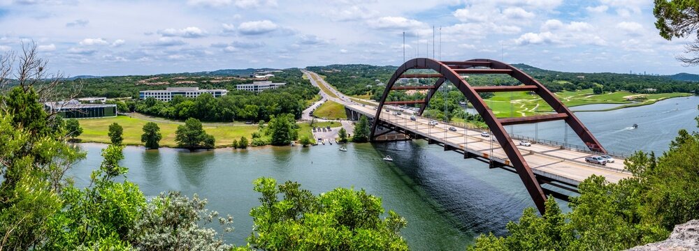 Iconic Tranquility: 4K Image of the Breathtaking Penny backer 360 Bridge in Austin, Texas, USA
