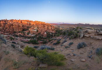 sunset at fiery furnace viewpoint in arches national park, utah, usa