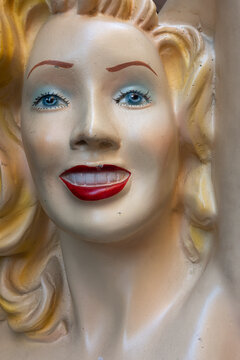 Mannequin ancien vintage.
