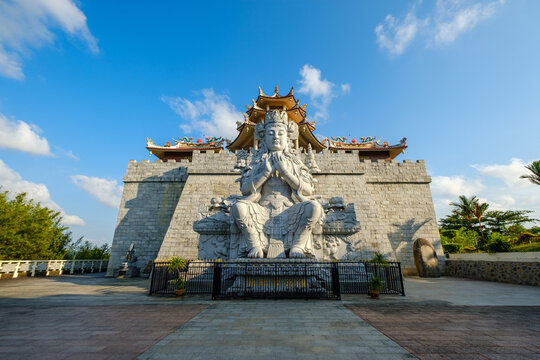 ksitigarbha bodhisattva temple/ 1000 buddha temple, tanjungpinang city, bintan island, indonesia