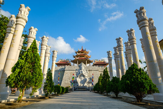 ksitigarbha bodhisattva temple/ 1000 buddha temple, tanjungpinang city, bintan island, indonesia