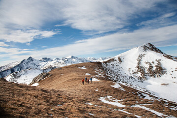 Fototapeta na wymiar Inverno sulle Alpi