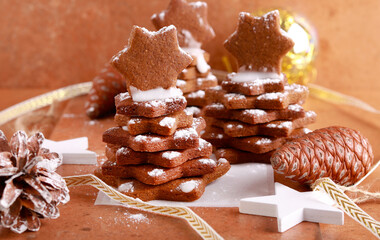 Gingerbread Christmas tree cookies