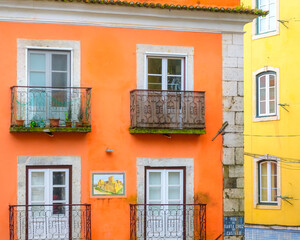 Fototapeta na wymiar Colonial architecture facade in Lisbon, Portugal