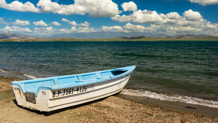 Fototapeta premium boat on the lake