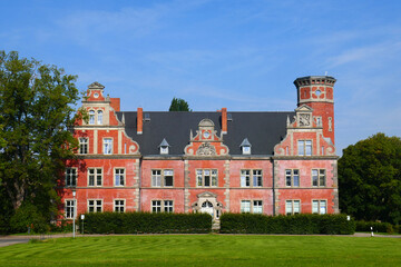 Obraz premium Schloss Bernstorf in Nordwestmecklenburg