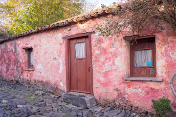 Fototapeta na wymiar Old house, Calle de los suspiros, Colonia del Sacramento, Colonia, Uruguay