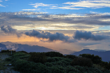 笹ヶ峰山頂からの夕景