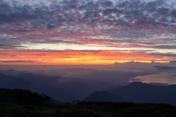 笹ヶ峰山頂からの夕景