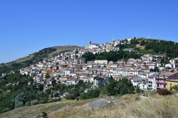 Obraz premium Panoramic view of Castiglione Messer Marino, an old village in the mountains of the Abruzzo region, Italy.