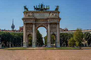 Fototapeta na wymiar Arco della Pace. Architect Luigi Cagnola. Triumphal arch on Historic center of Milan.