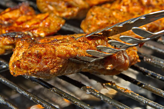 fleisch, essen, grill, barbecue, mahl, schweinefleisch, rind, gegrillt, abendessen, kochen, steak, braten, barbecue, braten, essgeschirr, essen, skewer, lunch, teller, gebraten, dick, lecker, k&ouml;stlich
