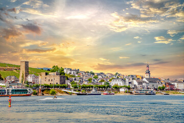 Fototapeta premium Blick auf Rüdesheim, Rheingau, Deutschland 