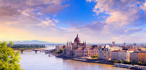 Fototapeta na wymiar City summer landscape at sunset - top view of the historical center of Budapest with the Danube river, Hungary