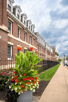 Troy, NY &ndash; US &ndash; Aug 13, 2023 Vertical view of the three story red brick Quadrangle Dormitories (The Quad). a student dormitory at Rensselaer Polytechnic Institute (RPI) Built between 1916 &ndash; 1927.