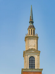 Obraz premium Sunny view of the Raley Chapel of Oklahoma Baptist University