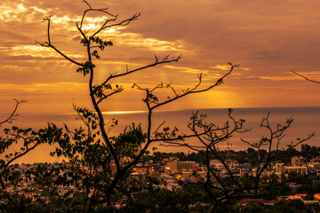 high angle nature background On the mountain overlooking the surrounding natural scenery, overlooking the sea, trees, rocks, trees, adventure tourism.