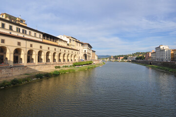 Fototapeta na wymiar View of the city of Florence