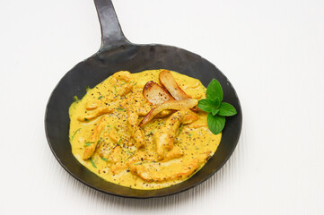 pute geschnetzeltes curry sauce birne 