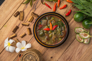 bamboo shoots soup (  kang no mai  )