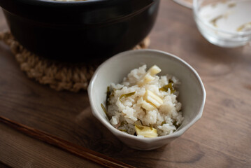 タケノコごはん