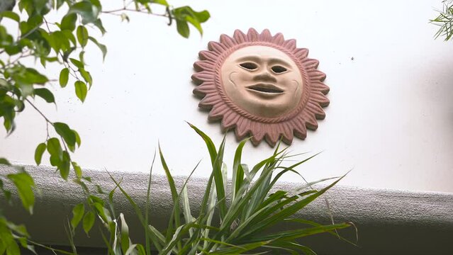 Clip of The Sun God Statue