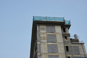 中国の建設中止のマンションの工事現場の様子