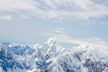 Fototapeta na wymiar Denali peaks and glaciers