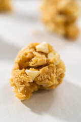 White Chocolate Macadamia Nut Cookies