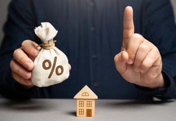 The man warned the buyer of real estate. Weigh all the risks when buying real estate with a...