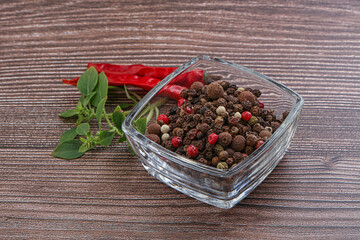 Red, black, yellow pepper mix