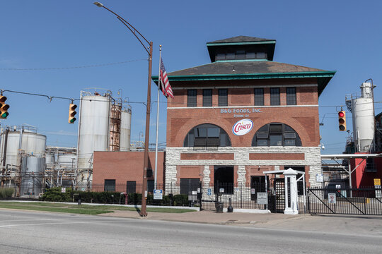 B&G Foods Cincinnati food processing plant and Crisco factory. B&G Foods purchased Crisco from The J. M. Smucker Co.