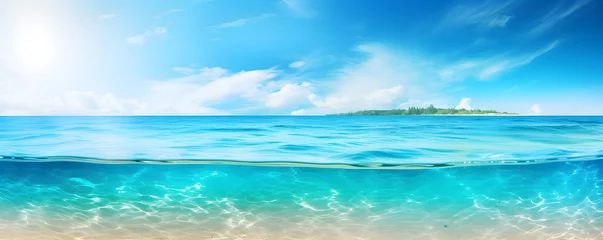 Crédence de cuisine en verre imprimé Turquoise Summer sea landscape with sunny sky and underwater space