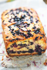 Blueberry loaf cake with baking paper - 637494738