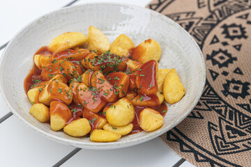 Patatas bravas