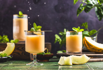 Refresh summer melon drink