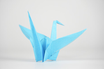 水色の折り鶴