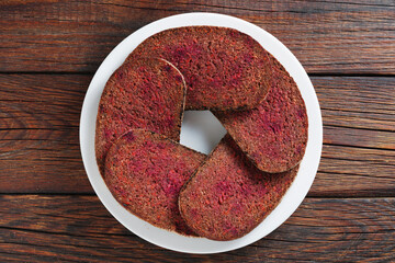 Bread with vegetables