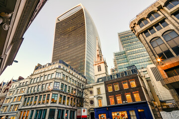 commercial skyscraper in London that takes its name from its address on Fenchurch Street,The...