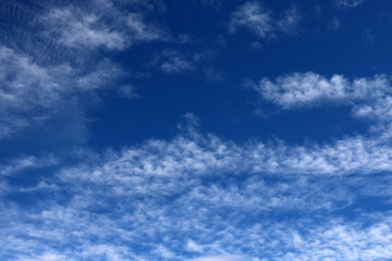 Obraz premium Beautiful blue sky with white clouds. Background of nature.