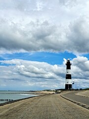 Faro in spiaggia