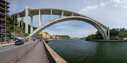Pont de Arràbida, Douro, Porto, Portugal