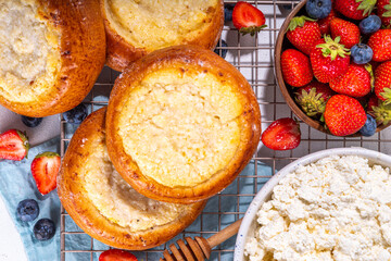 Sweet cottage cheese buns vatrushka