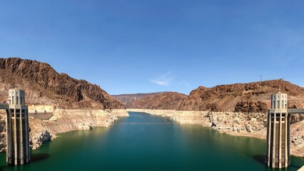 Fototapeta na wymiar Unveiling Nature's Impact: 4K Video of Hoover Dam with Remarkably Low Water Levels