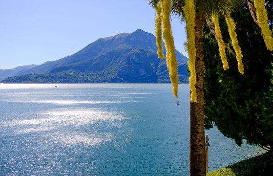 lake como country