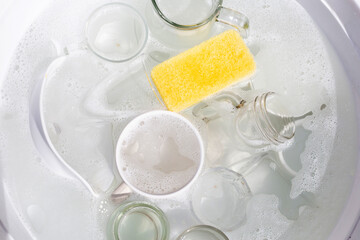 Washing used drinking glasses and cups