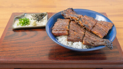 和食のうな丼　イメージ