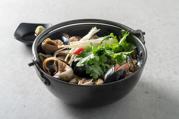 Korean food dish Busan Fish Cake Fish Cake Soup Eel over rice Whole whelk udon Kimchi udon