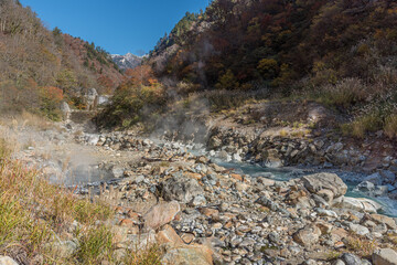 富山県 黒部峡谷 欅平 祖母谷温泉の源泉